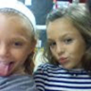 Meet your Posher, Adeline